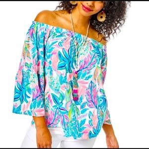**SOLD**Lilly Pulitzer Nevie Top